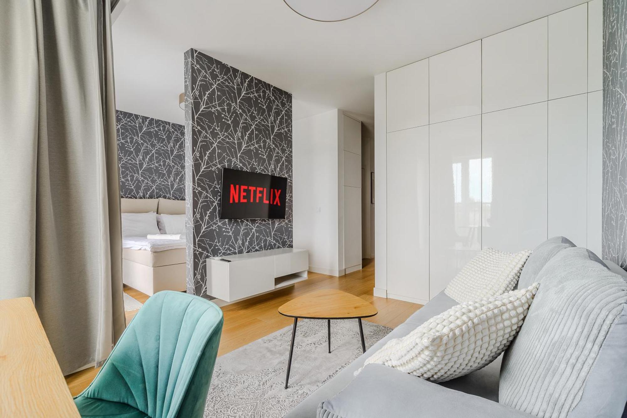 Appartement Premium In The Center Of With Free Parking & Balcony *